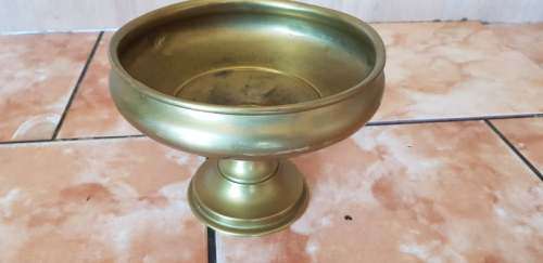 VINTAGE NESTOR ENGLAND FOOTED BOWL 220 X 170 MM HIGH