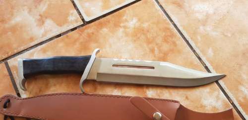 MINT RAMBO  III KNIFE GIL HIBBEN DESIGN. 420 MM
