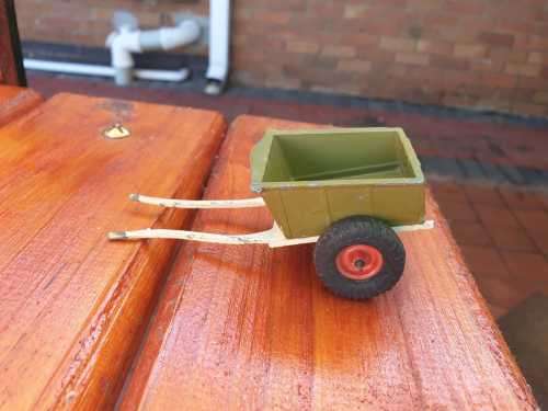BRITAINS HORSE CART