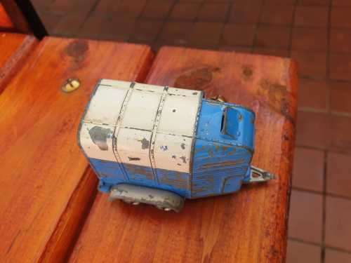 CORGI HORSE BOX