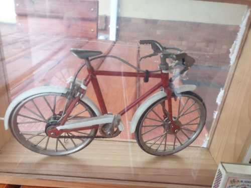 MINIATURE WORKING STEEL BICYCLE