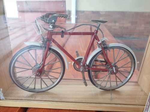 MINIATURE WORKING STEEL BICYCLE