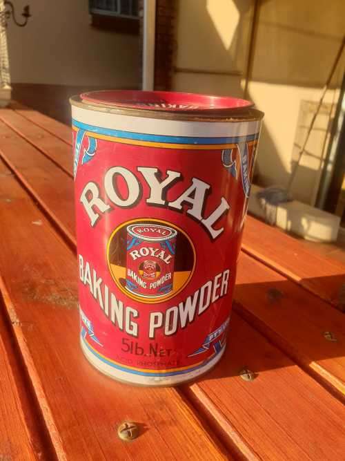 RARE 5 LBS ROYAL BAKING POWDER TIN.