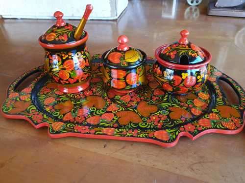 VINTAGE NEAR MINT LACQUER WOODEN SET
