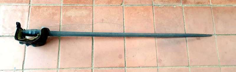 ANTIQUE 18/EARLY 19 TH CENTURY PATENDED BASKET HILT SWORD BATTLE WORN