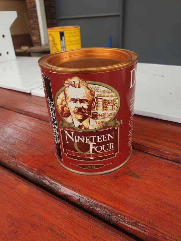 VINTAGE DINGLER`S NINETEEN O FOUR TOBACCO TIN 200 G