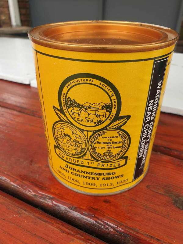 VINTAGE DINGLER`S PIET RETIEF  TOBACCO TIN 200 G