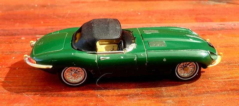JAGUAR DINKY E-TYPE SERIES, WINDSCREEN MISSING
