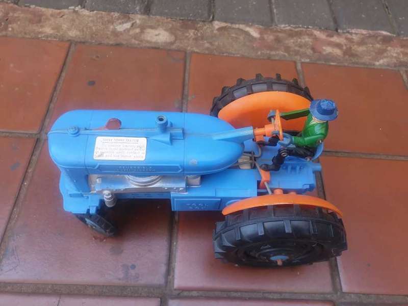 SCARCE MARX TOMMY TRICKY TRACTOR FROM 60`S 270 MM WORKING CONDITION