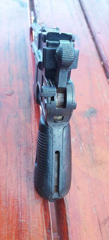 LEGENDARY ORIGINAL MAUSER C-96 BROOMHANDLE PISTOL, NON-FUNCTIONAL CONDITION,  ABW, WW 1, WW21