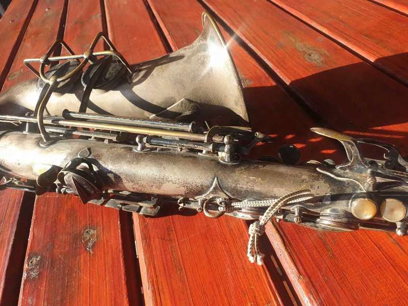 VINTAGE LEWIN CONTINENTAL SAXOPHONE
