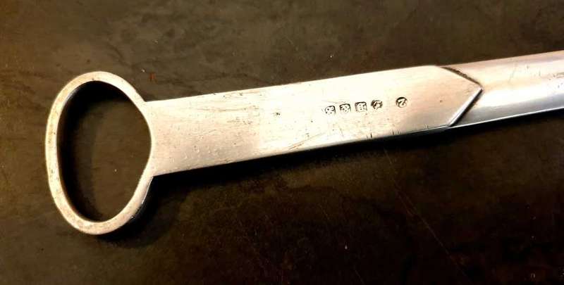 ANTIQUE MARLIN TYPE SPIKE 12 INCHES