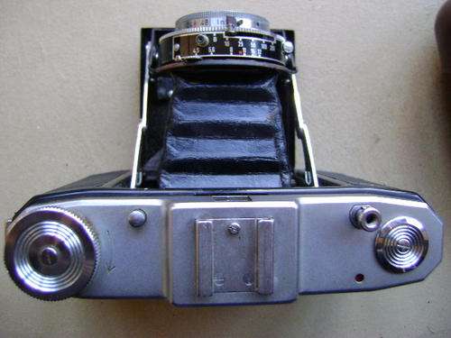 ZEISS IKON VELIO FOLDING LENS CAMERA
