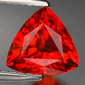 2.27 CT. GRAND TRILLIANT PADPARADSCHA NATURAL SAPPHIRE
