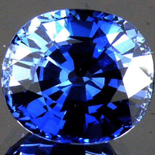 5.70 Ct.Blue Sapphire Ceylon Gem AAA++