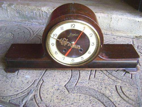 1950 JUNGHANS MANTEL CLOCK CASE ELECTRICALLY CONVERTED.