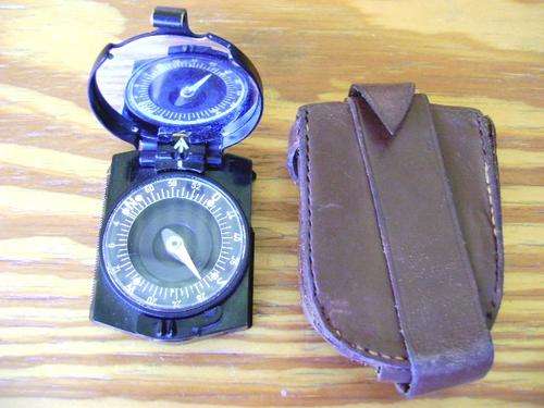 VINTAGE COMPASS WITH POUCH
