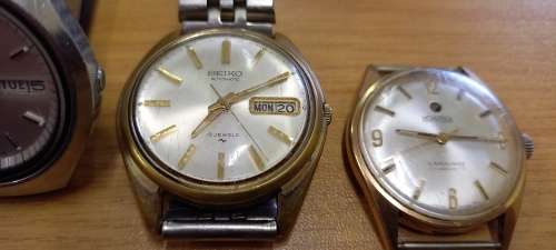 Vintage watches (Seiko,Roamer)