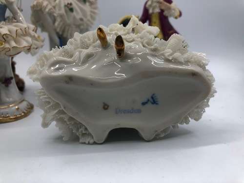 Magnificent Dresden porcelain figurines - no reserve