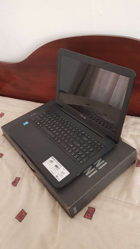 ASUS X554L  Core i3 4th Gen, 6GB Ram, 1000GB Hard Drive, Windows 10 Home Single Language x64