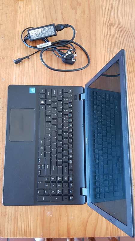 *(Bargain)*-Acer Laptop - 4Gb Ram, 500Gb HDD, Windows 10