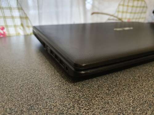 **Asus X551C -  15.6inch ,1000GB HDD ,4GB RAM ,Windows 10 Home Single Language x64