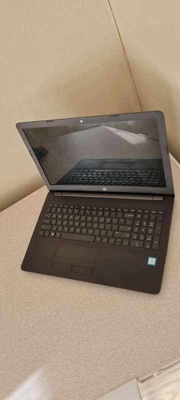 HP 15-BS015DX - Intel Core i5 7th Gen, 8Gb DDR4 Ram, 240Gb SSD, Windows 10 Home x64