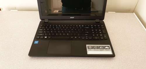 **ACER LAPTOP -> 4GB RAM, 1000GB HDD, WINDOWS 10, EXCELLENT BATTERY LIFE**