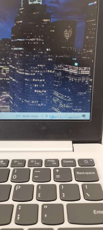 Lenovo Ideapad S130-11IGM Celeron N4000 Notebook - Excellent Battery Life