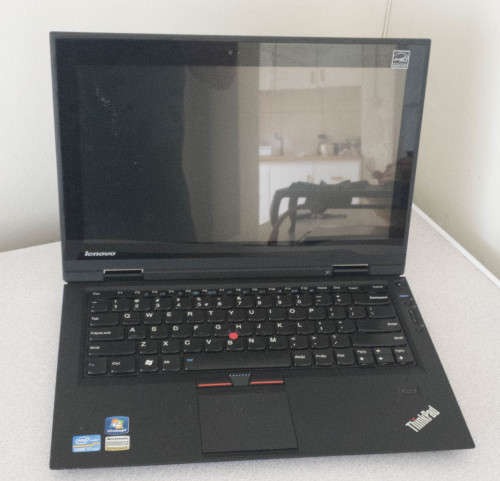 Lenovo X1 - Core i7, 4GB Ram, Intel SSD, Windows 10 Pro
