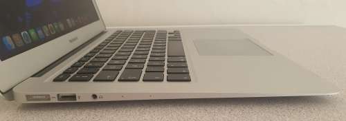 MacBook Air(13`) - Intel Core i5 || 8GB Ram || 128GB SSD || MacOS BIg Sur || FREE SHIPPING