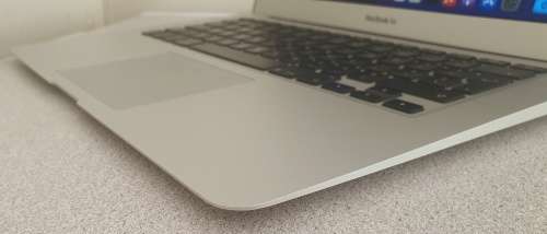 MacBook Air(13`) - Intel Core i5 || 8GB Ram || 128GB SSD || MacOS BIg Sur || FREE SHIPPING