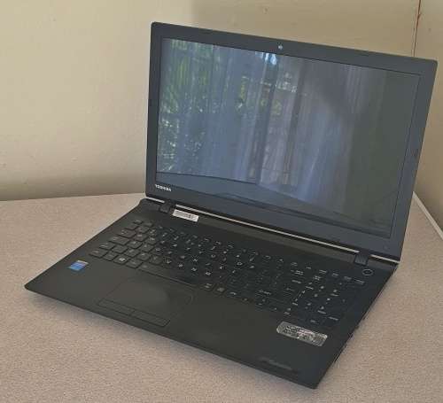 **Toshiba Satellite C50 - Intel Core i3-4005U || 240GB SSD || 8GB  DDR3L Ram || Windows 10 HSL x64**