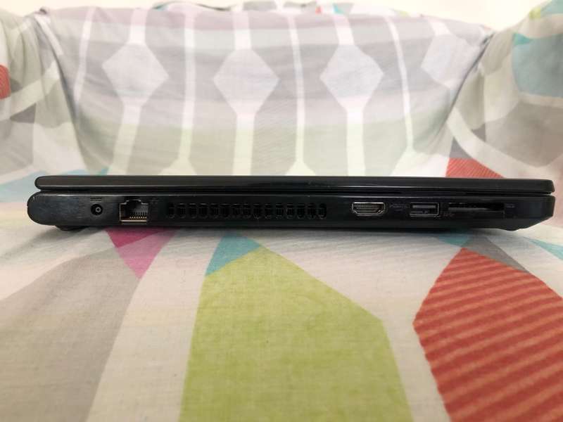 Dell Inspiron 5459 -> Core i5 6200U @ 2.30GHz , 8GB Ram , 240GB SSD , Windows 10