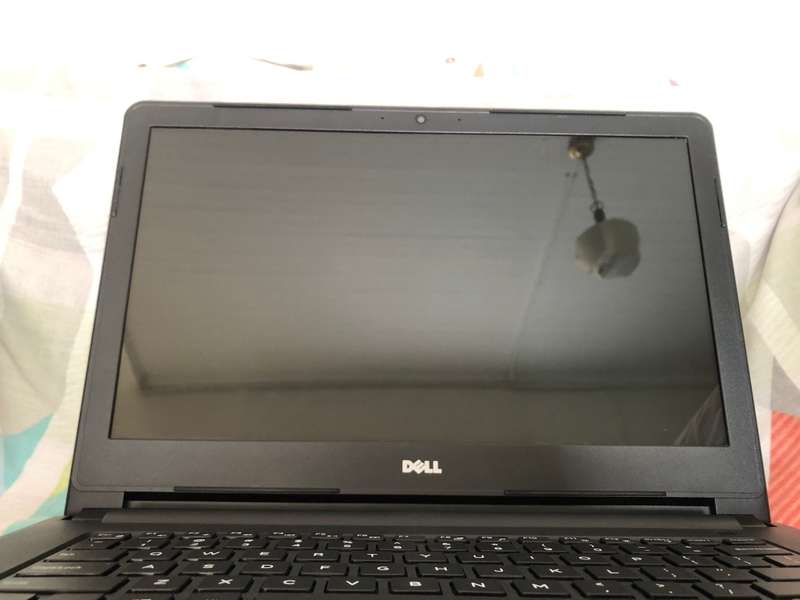Dell Inspiron 5459 -> Core i5 6200U @ 2.30GHz , 8GB Ram , 240GB SSD , Windows 10