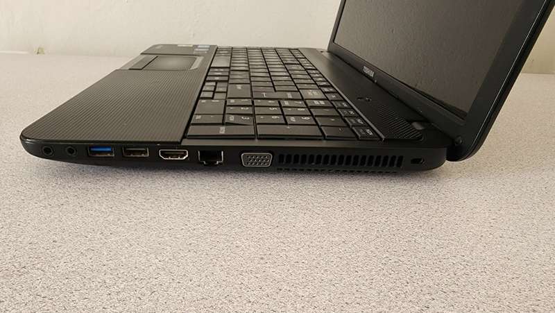 TOSHIBA C850 - CORE i3 | 640GB HDD | 4GB RAM | WINDOWS 10 PROFESSIONAL X64
