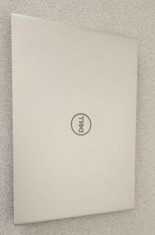Dell Vostro 5471 - i7 8TH GEN | 14` FHD | 8GB DDR4 RAM | 240GB SSD | AMD RADEON 530 4GB GPU | WIN11