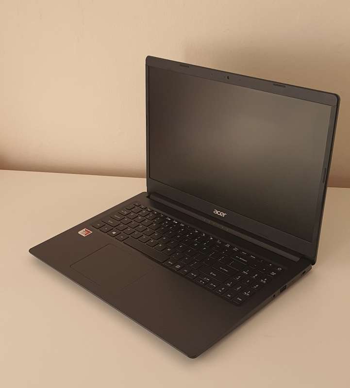 Acer Aspire 3 A315-22, AMD A4-9120e Radeon R3 @1.5GHz, 4GB RAM, 256GB NVMe SSD, FHD,Windows 10 x64
