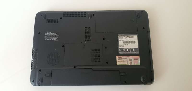 TOSHIBA SATELLITE L650 - CORE i3 | 128GB SSD | 4GB RAM | WINDOWS 10 PROFESSIONAL X64