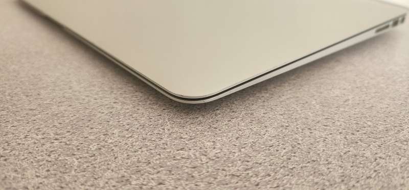 2017 MacBook Air 13.3-inch | Core i5 1.8GHz | 8GB RAM | 512GB SSD | 155 Cycle Count | macOS