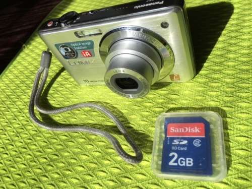 Panasonic Lumix DMC-FS7 Camera with Leica lens 10 Mega Pixels incl. 2GB SD Card