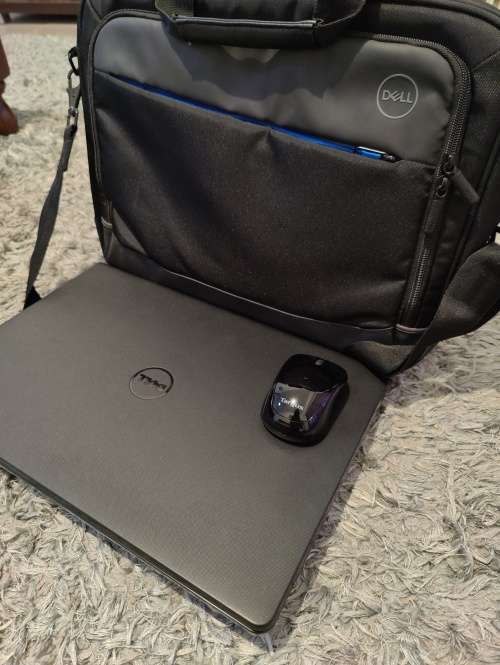 DELL INSPIRON I3 | 12GB RAM