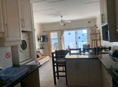 4 SLEEPER BEACH FRONT 3 NIGHTS HOLIDAY !! 2 BEDROOMS
