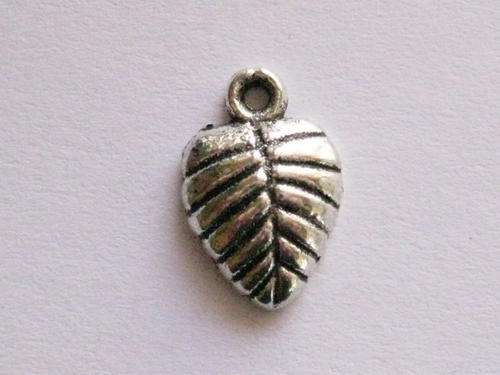 Charm leaf, 16x10mm, antique silver, 1pc