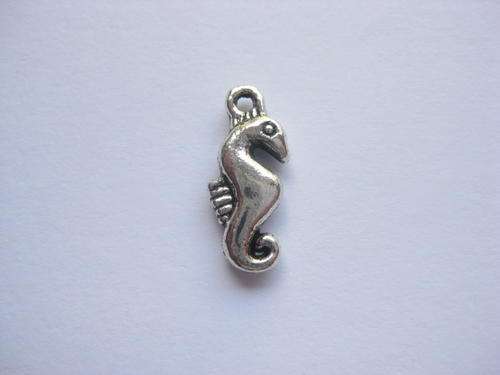Charm, seahorse, antique silver, 17x7mm, 1pc