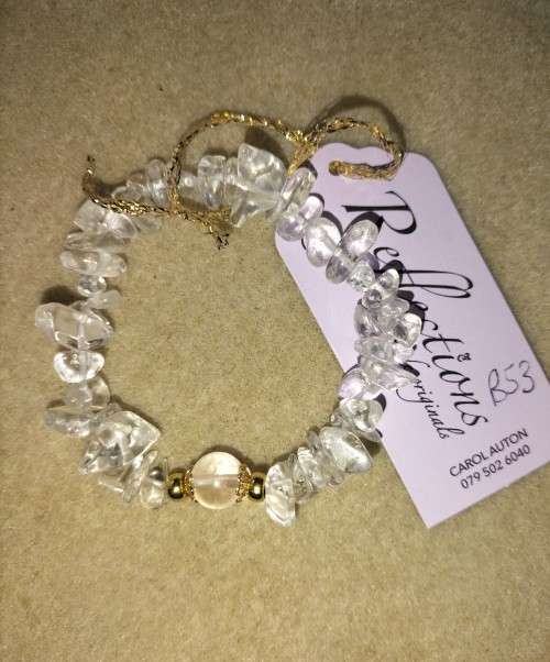 Clear Quartz large chip bracelet. B53