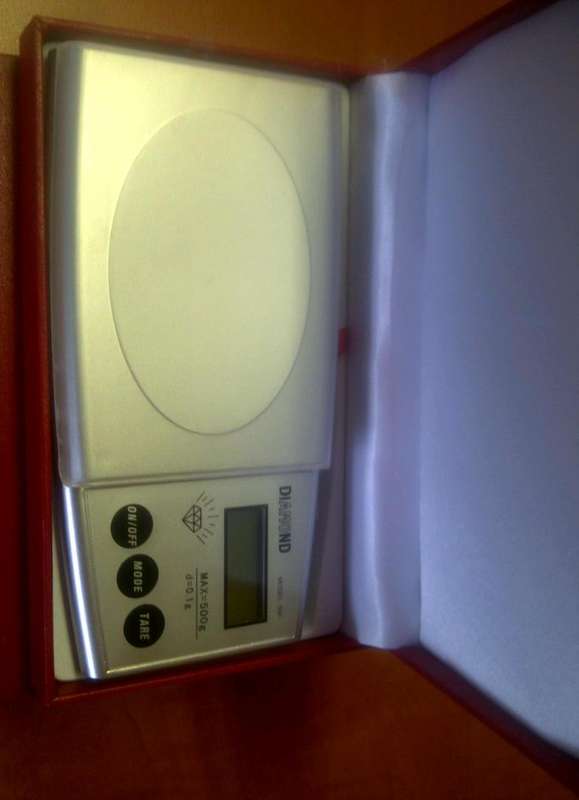 ACCURATE DIGITAL JEWELLERY POCKET SCALE - 0 - 500G