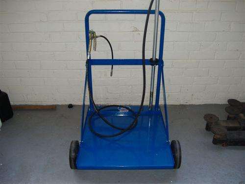 *****WOW LOOK AT THIS 180 KG GREASE DISPENSER FOR R 1 *****