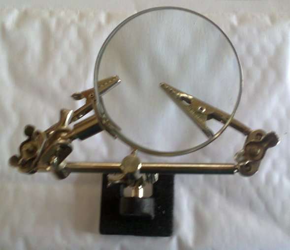 Solder clamp