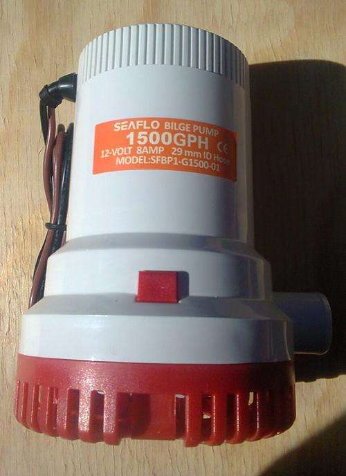 12 Volt submersible bilge water pump 1500GPH (US)